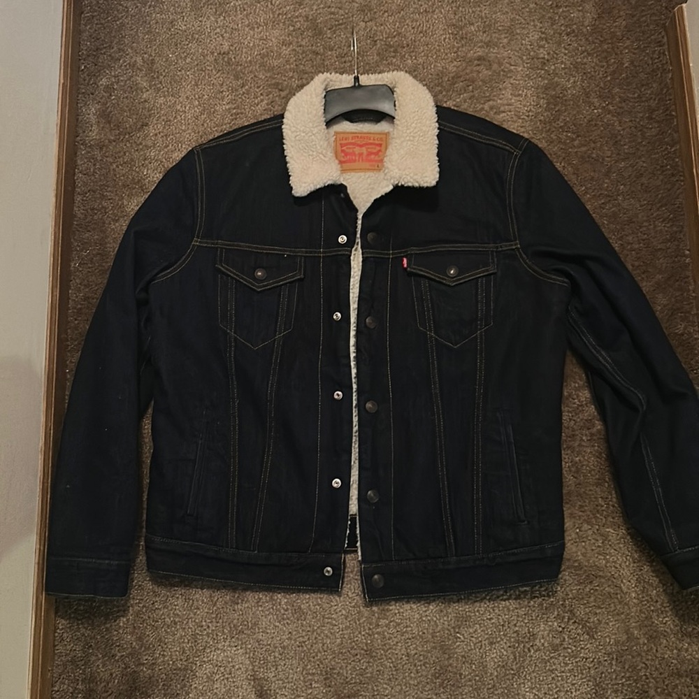Levi Type III Sherpa Trucker Jacket.  Dark blue, Large.